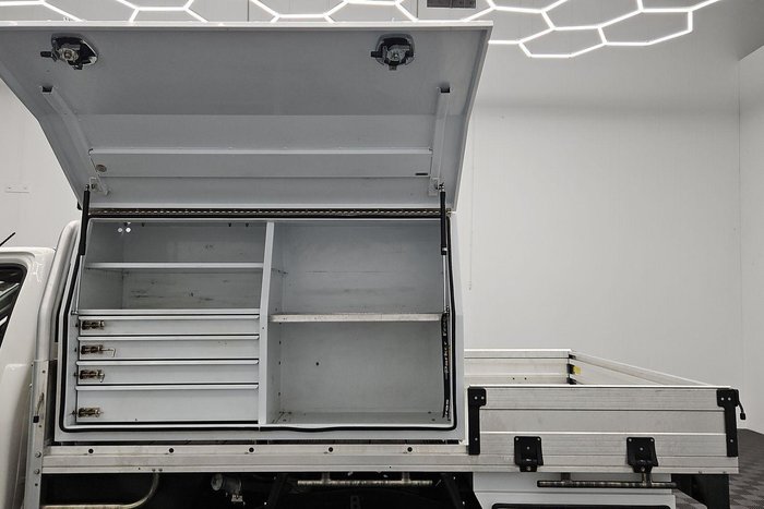 2020 Toyota Hilux SR