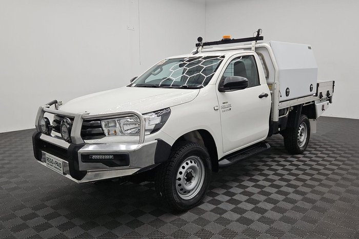 2020 Toyota Hilux SR
