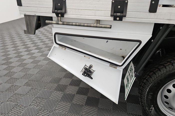 2020 Toyota Hilux SR