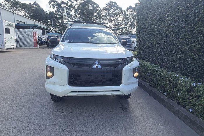 2020 Mitsubishi Triton GLX