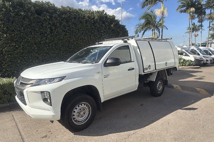 2020 Mitsubishi Triton GLX