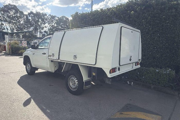 2020 Mitsubishi Triton GLX