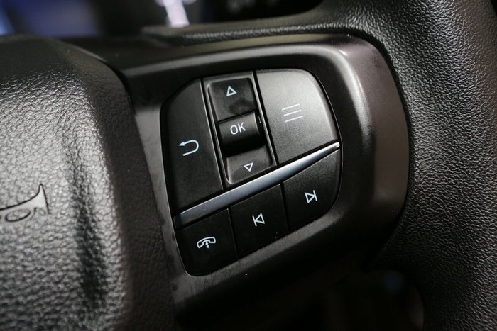 2025 Ford Everest Ambiente