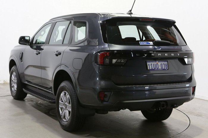 2025 Ford Everest Ambiente