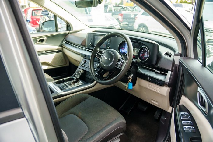 2023 Kia Carnival S