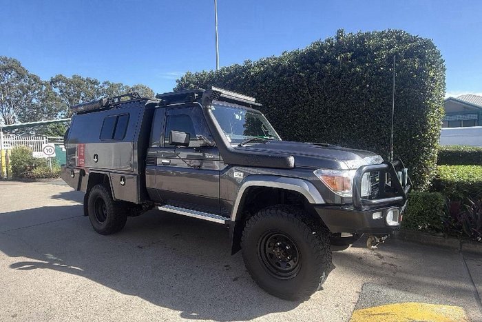 2017 Toyota Landcruiser