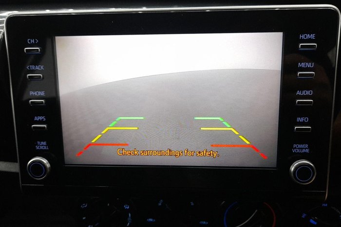 2021 Toyota Hilux SR