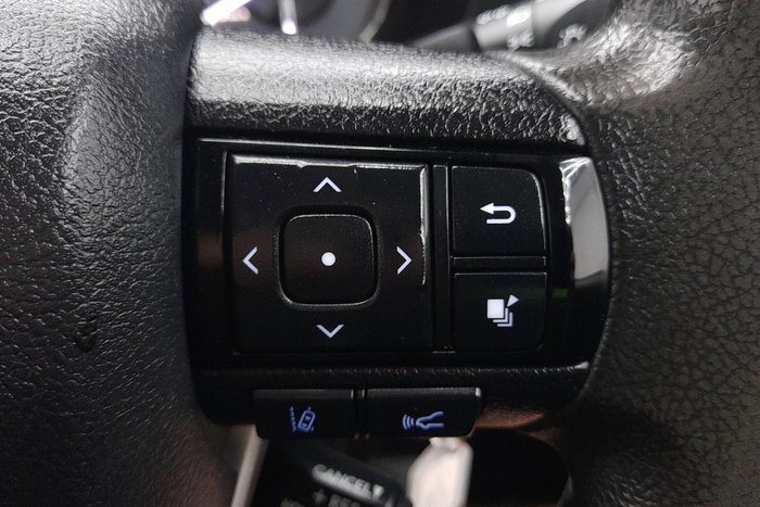 2021 Toyota Hilux SR