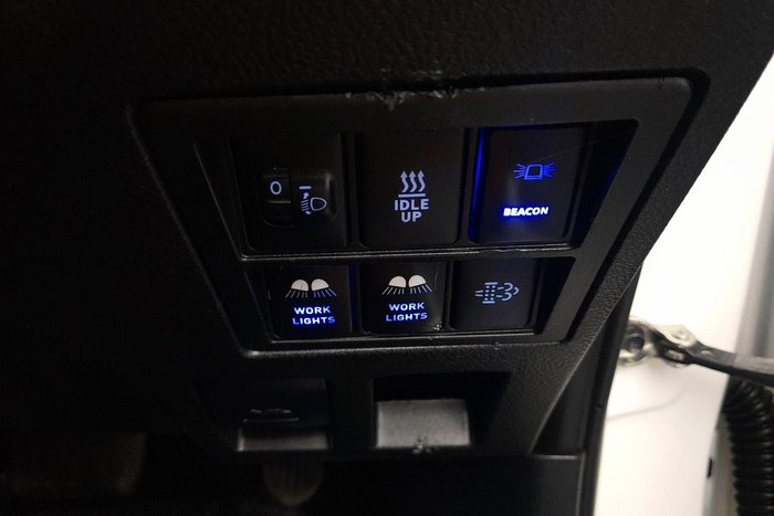 2021 Toyota Hilux SR