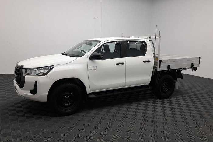 2021 Toyota Hilux SR