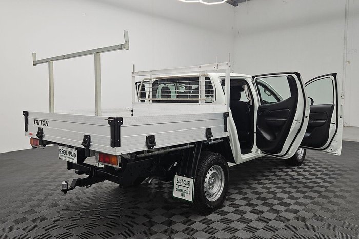 2022 Mitsubishi Triton GLX