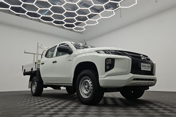2022 Mitsubishi Triton GLX