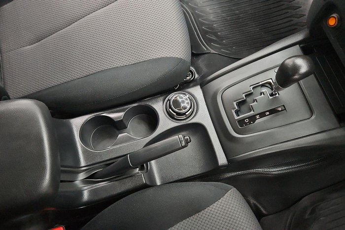 2022 Mitsubishi Triton GLX