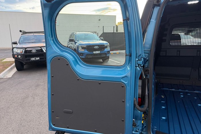 2021 Volkswagen Caddy TDI320