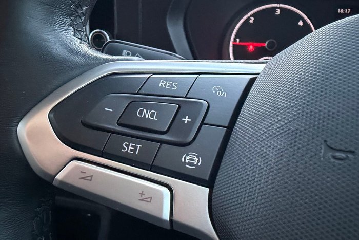 2021 Volkswagen Caddy TDI320