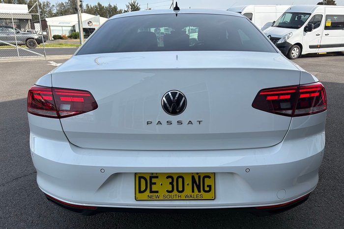 2022 Volkswagen Passat 140TSI Business
