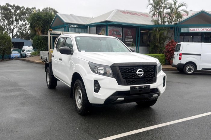 2022 Nissan Navara SL