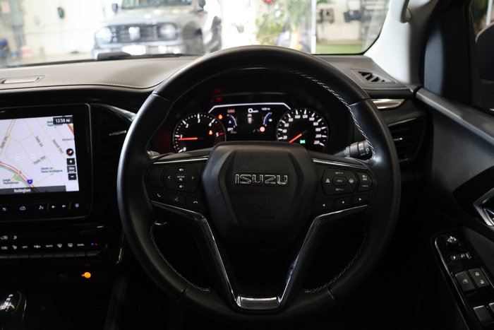 2024 Isuzu MU-X LS-U