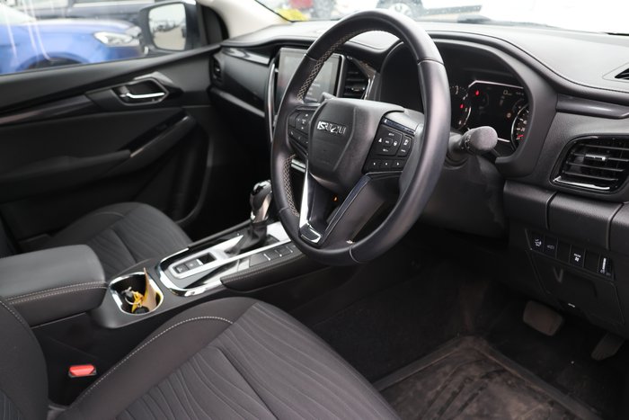 2024 Isuzu MU-X LS-U