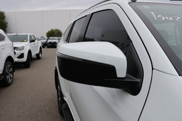 2024 Isuzu MU-X LS-U