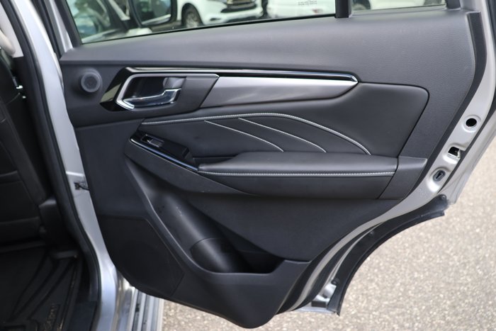 2021 Isuzu MU-X LS-T
