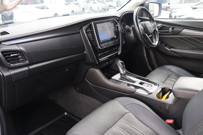 2021 Isuzu MU-X LS-T