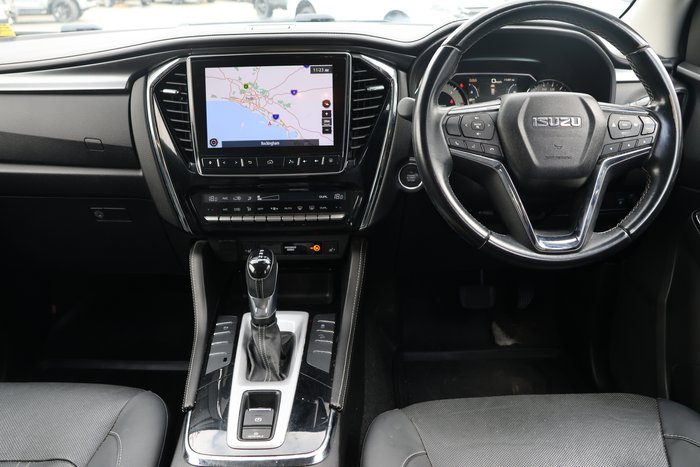 2021 Isuzu MU-X LS-T