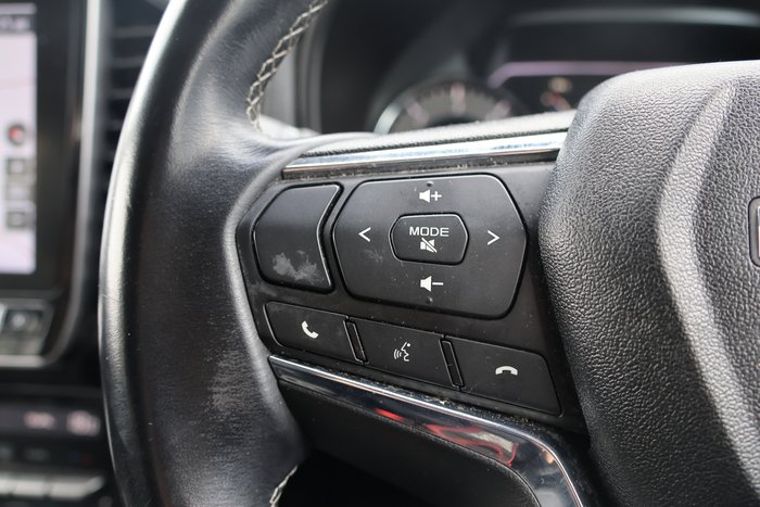 2021 Isuzu MU-X LS-T
