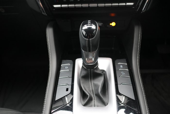 2024 Isuzu MU-X LS-U