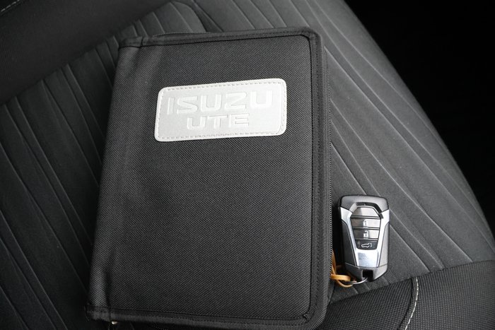 2024 Isuzu MU-X LS-U