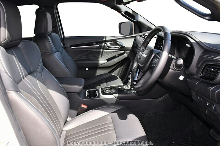 2026 Isuzu MU-X LS-T