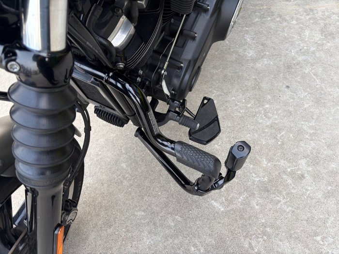 2018 HARLEY-DAVIDSON FXBB STREET BOB Grey