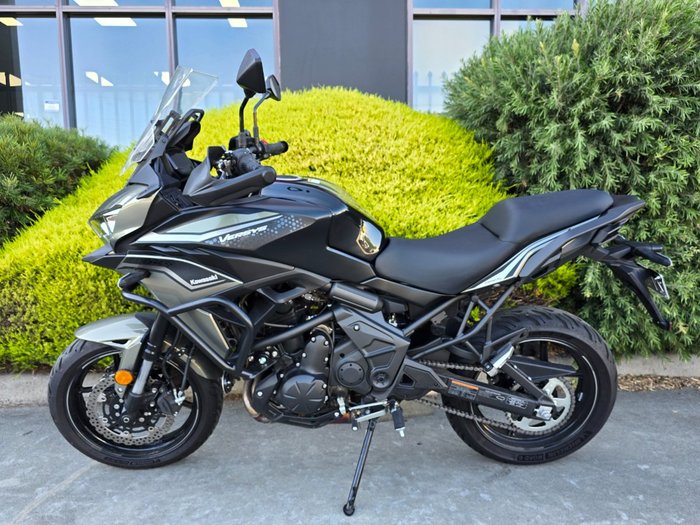 2023 Kawasaki VERSYS 650L (KLE650H) Green