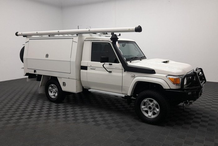 2022 Toyota Landcruiser GXL