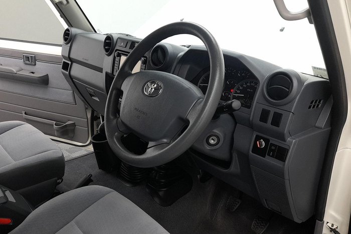 2022 Toyota Landcruiser GXL