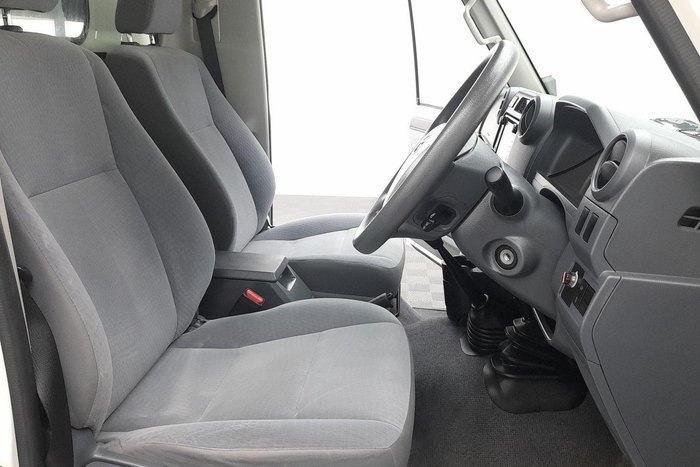 2022 Toyota Landcruiser GXL