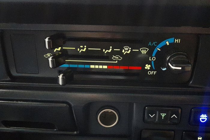 2022 Toyota Landcruiser GXL