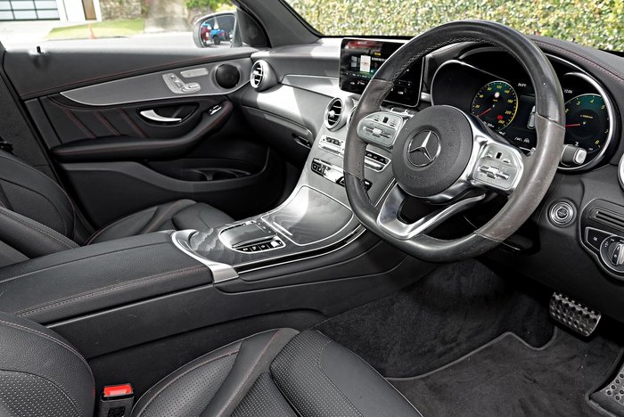 2022 Mercedes-Benz GLC-Class GLC300