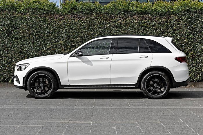 2022 Mercedes-Benz GLC-Class GLC300