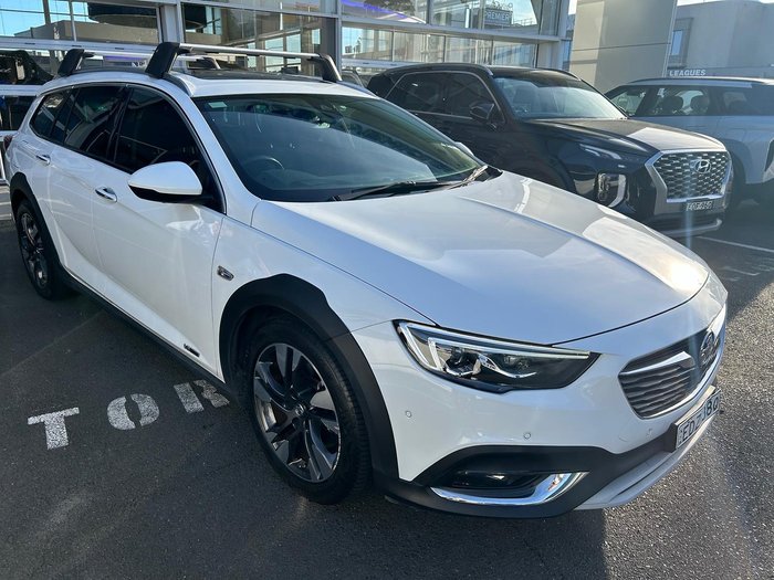2019 Holden Calais V