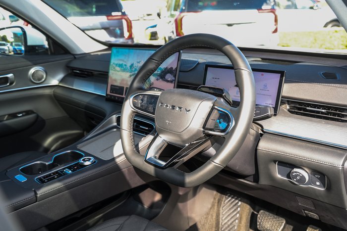 2025 Chery Tiggo 8 Super Hybrid Ultimate
