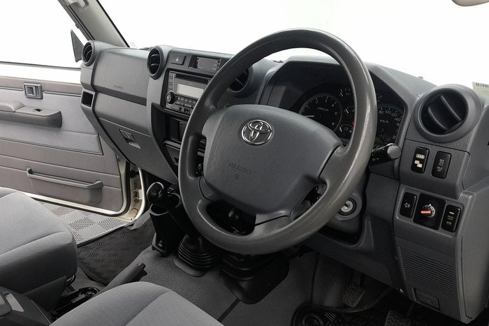 2020 Toyota Landcruiser GXL