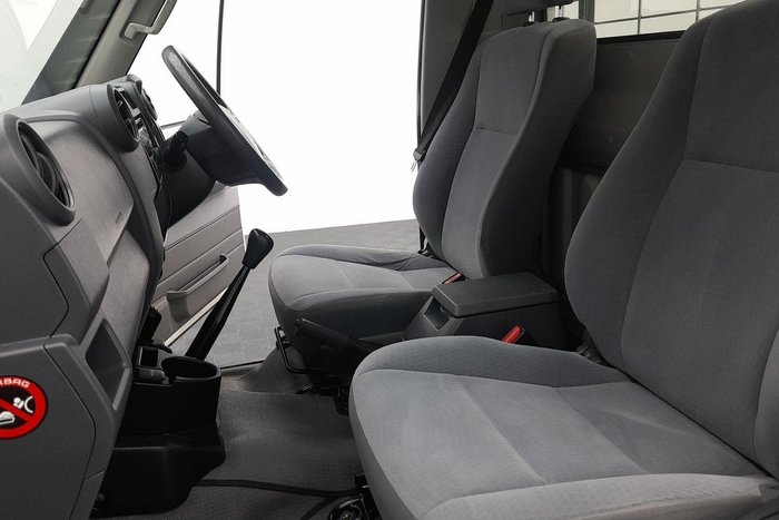 2020 Toyota Landcruiser GXL