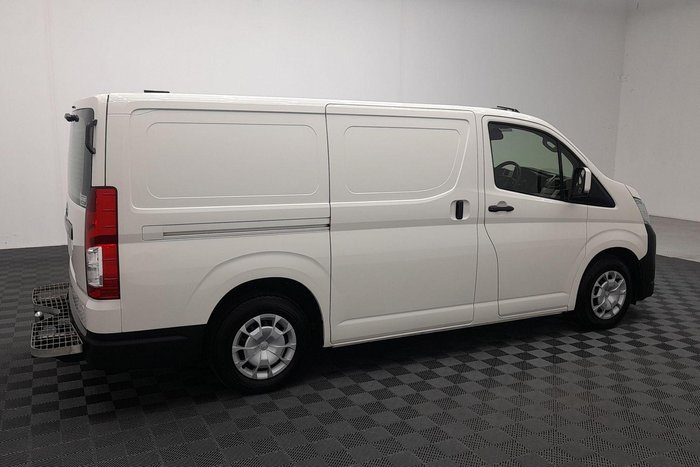 2021 Toyota Hiace
