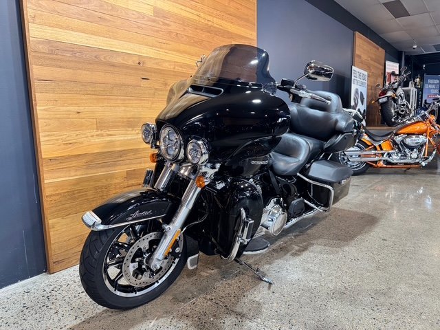 2018 HARLEY-DAVIDSON FLHTK ULTRA LIMITED