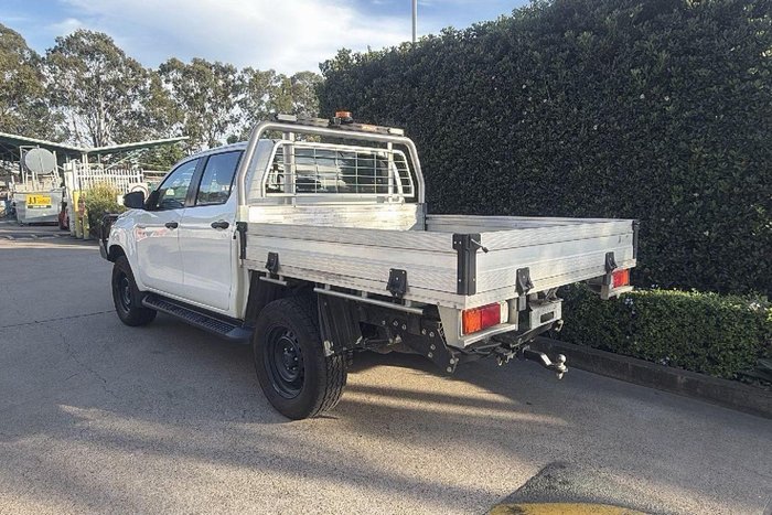 2021 Toyota Hilux SR