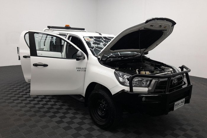 2021 Toyota Hilux SR