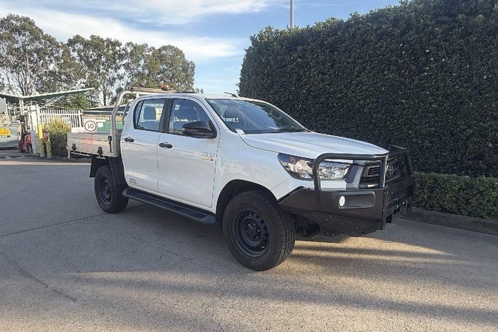 2021 Toyota Hilux SR