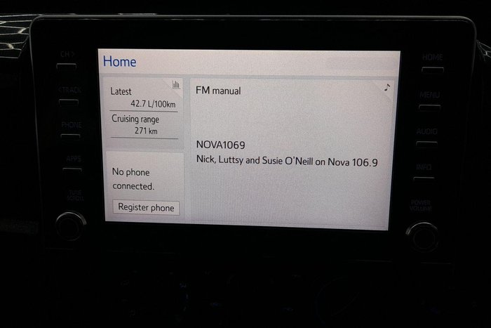 2021 Toyota Hilux SR