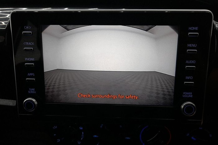 2021 Toyota Hilux SR